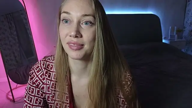 Snapshot of Engel_13 chatting on October 2025 07:25:02 PM Engel 13 online show from October 2025 07:25:02 PM