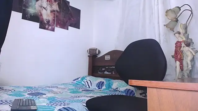 Bull Xvi online show from November 2025 04:03:02 AM