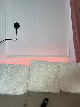 RosieMills online show from February 2025 02:46:02 PM