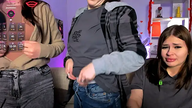 Snapshot of catherine_kitty chatting on February 2026 08:25:02 PM catherine kitty online show from February 2026 08:25:02 PM