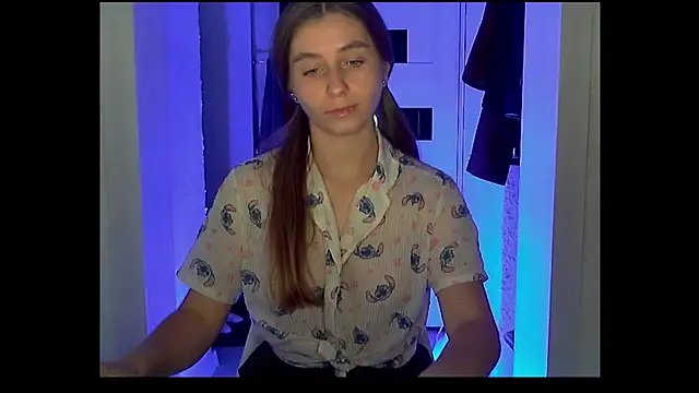 Nana Rain online show from October 2025 07:24:02 PM