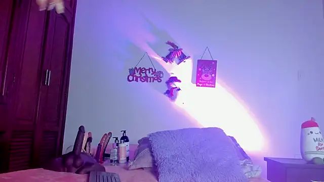 alejandra-cortes online show from December 2025 11:05:01 AM