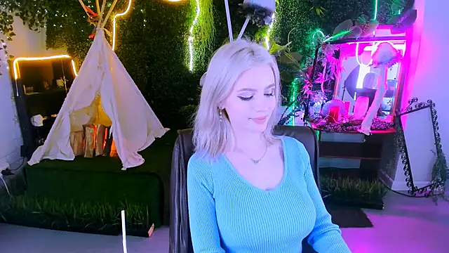 LeonaStane online show from February 2025 08:13:02 PM