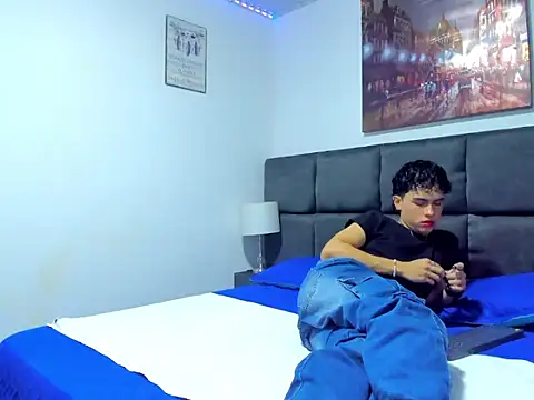 Aiiden 15 online show from February 2025 03:10:01 PM