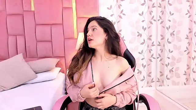 ArianaFranco online show from November 2025 01:40:01 AM