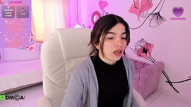 Snapshot of Isabela_Fiorelli chatting on June 2026 01:58:02 PM Isabela Fiorelli online show from June 2026 01:58:02 PM