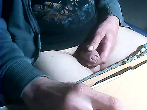 igracek30 online show from May 2026 10:50:03 PM