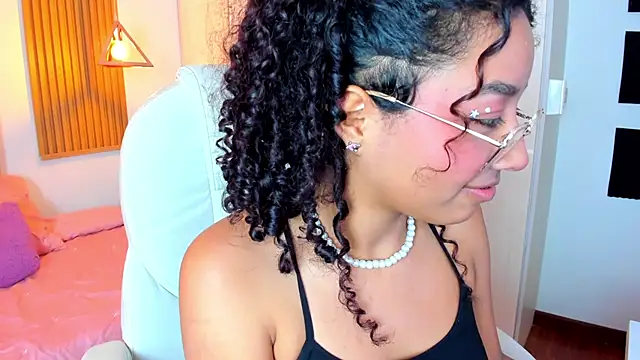 im morgann online show from February 2025 07:14:02 PM