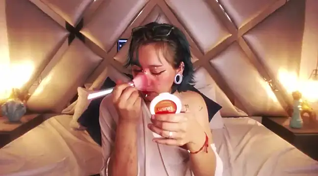 Snapshot of DarkMysterysF chatting on March 2025 09:26:02 PM DarkMysterysF online show from March 2025 09:26:02 PM