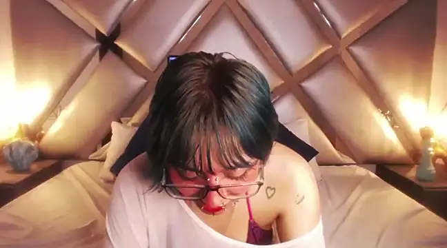 Snapshot of DarkMysterysF chatting on March 2025 12:29:02 AM DarkMysterysF online show from March 2025 12:29:02 AM