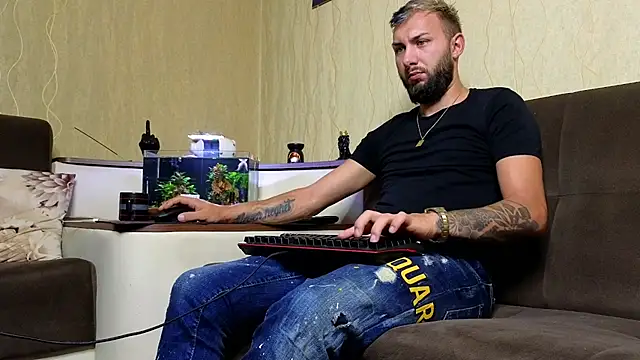 JamieNoxus online show from September 2025 04:45:02 AM