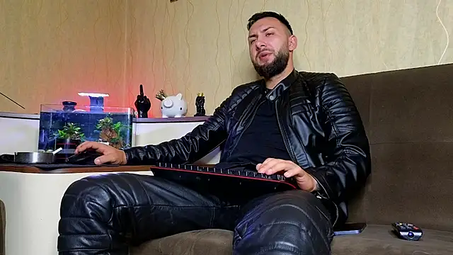 JamieNoxus online show from September 2025 05:20:02 AM