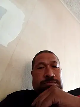 Olly4200 online show from March 2026 08:34:02 PM