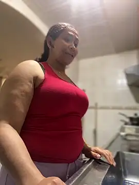 Carola-Ross online show from September 2025 06:24:02 PM