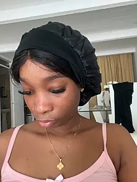 Snapshot of blackgril12 chatting on October 2025 12:45:02 PM blackgril12 online show from October 2025 12:45:02 PM