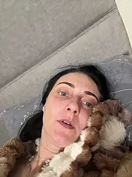 Miroslava1247 online show from April 2026 04:07:02 PM