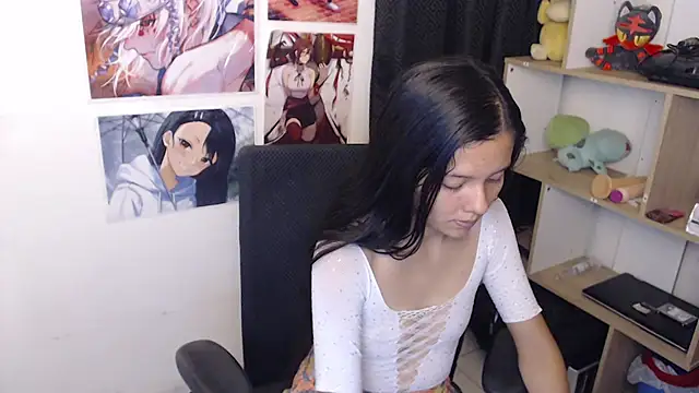 Stefany Lovers online show from March 2025 04:32:02 PM