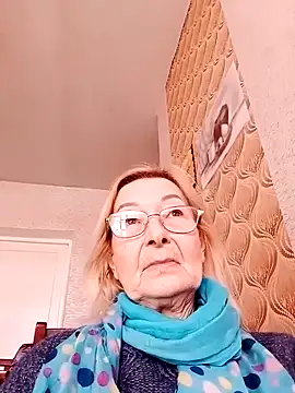 Snapshot of SophiaSky6037 chatting on February 2025 11:44:02 AM SophiaSky6037 online show from February 2025 11:44:02 AM