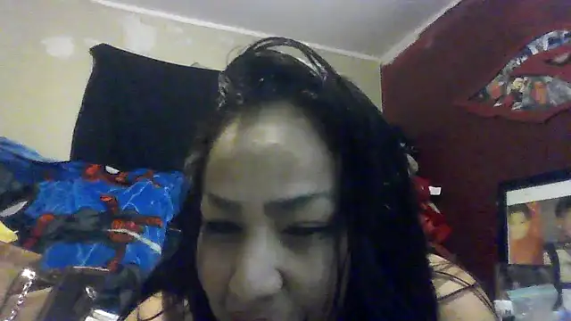 Snapshot of SweetSexyLatina chatting on May 2026 04:07:02 AM SweetSexyLatina online show from May 2026 04:07:02 AM