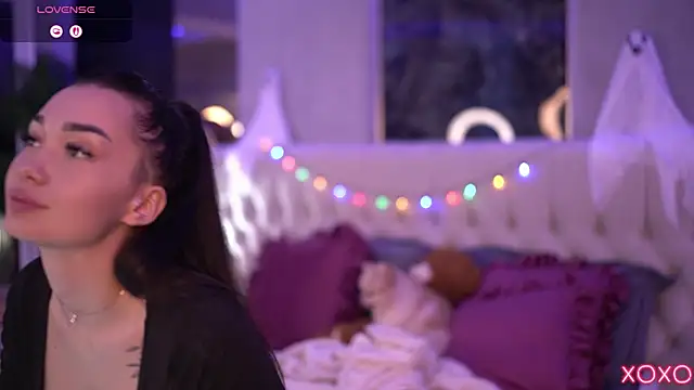 Snapshot of SashaFerrera chatting on October 2025 07:58:02 PM SashaFerrera online show from October 2025 07:58:02 PM