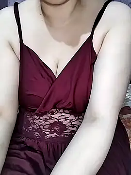 elnotella online show from February 2025 06:20:01 AM