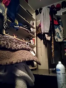 ShysluutGia online show from November 2025 08:43:01 PM