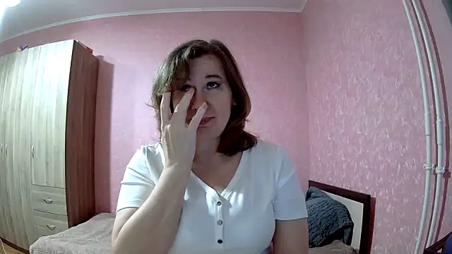 Snapshot of Starsan chatting on October 2025 06:54:02 PM Starsan online show from October 2025 06:54:02 PM