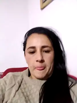 Alanna 11 online show from October 2025 03:27:01 AM