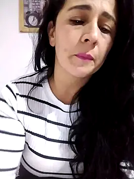 Alanna 11 online show from October 2025 04:23:02 AM