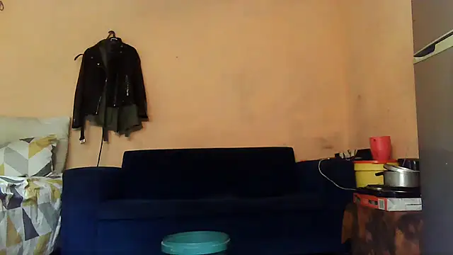 01applebottom online show from September 2025 01:16:01 PM