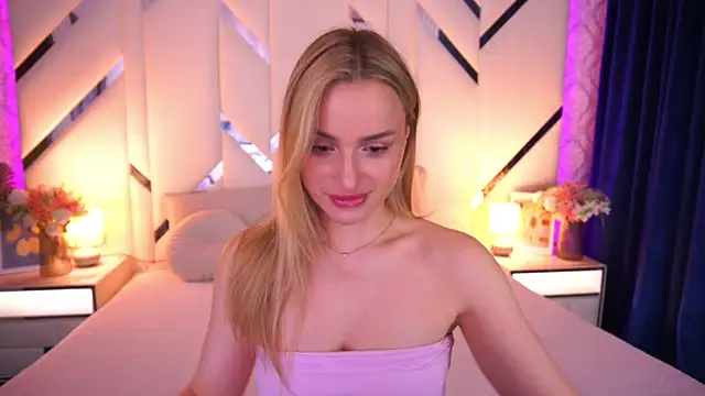 LindsieGreyy online show from May 2026 06:21:02 AM