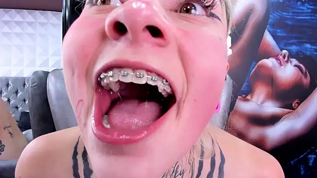 miss   angel online show from March 2025 12:22:01 AM