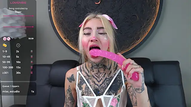 miss   angel online show from January 2026 06:21:01 PM