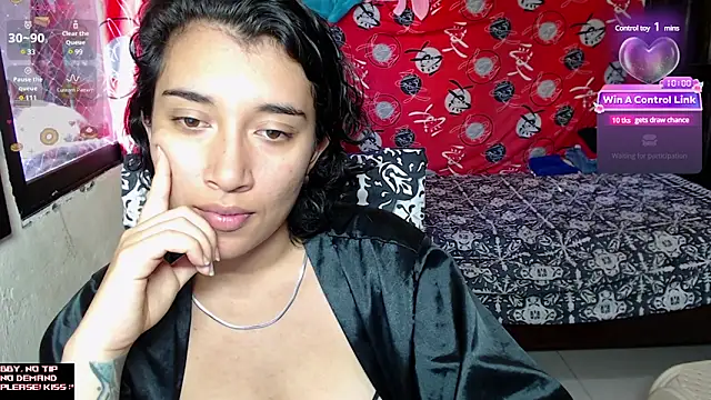 Robin H00t online show from March 2025 09:56:01 PM