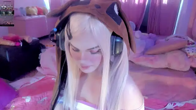 Snapshot of Angelica_Reborn chatting on October 2025 08:14:02 PM Angelica Reborn online show from October 2025 08:14:02 PM