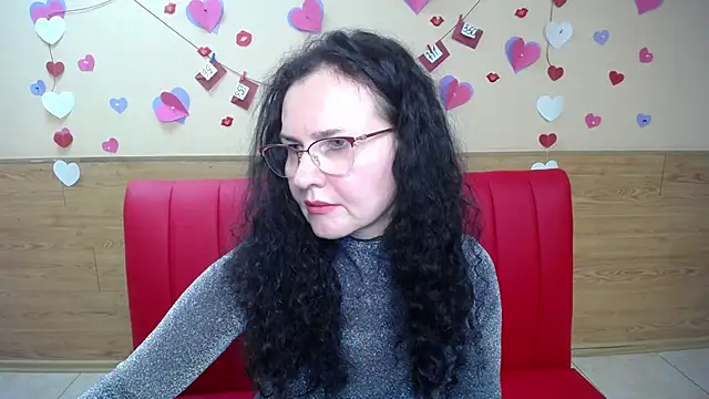 Miroslava Happi online show from March 2025 12:58:01 PM