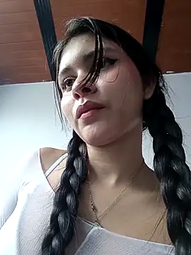 CHLOE ISABELL online show from March 2026 06:14:02 PM