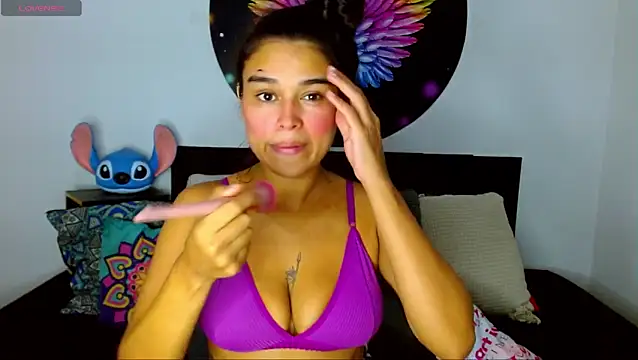 Ana Riderr online show from April 2026 02:07:01 AM