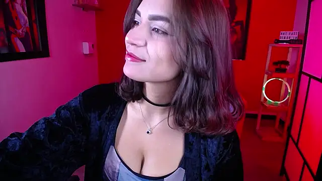 Snapshot of Auroraa_soul chatting on September 2025 01:00:01 PM Auroraa soul online show from September 2025 01:00:01 PM