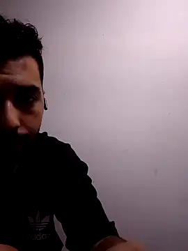 OutsizedPistol online show from September 2025 06:37:02 AM