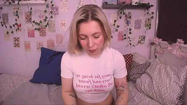 EllySunlover online show from March 2025 06:33:02 AM