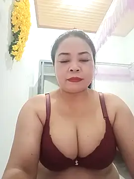 Snapshot of Baby-bigtits2024 chatting on February 2025 01:55:02 PM Baby-bigtits2024 online show from February 2025 01:55:02 PM