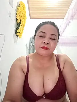 Snapshot of Baby-bigtits2024 chatting on February 2025 12:59:02 PM Baby-bigtits2024 online show from February 2025 12:59:02 PM