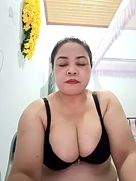 Snapshot of Baby-bigtits2024 chatting on February 2025 02:57:01 PM Baby-bigtits2024 online show from February 2025 02:57:01 PM
