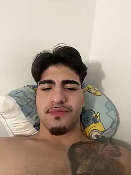 Snapshot of jovencitoboy21 chatting on February 2025 01:10:02 PM jovencitoboy21 online show from February 2025 01:10:02 PM