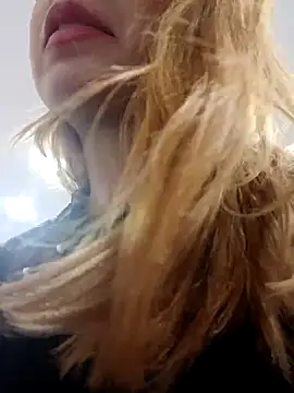 Snapshot of Mysterious_Mary chatting on March 2025 01:16:02 PM Mysterious Mary online show from March 2025 01:16:02 PM