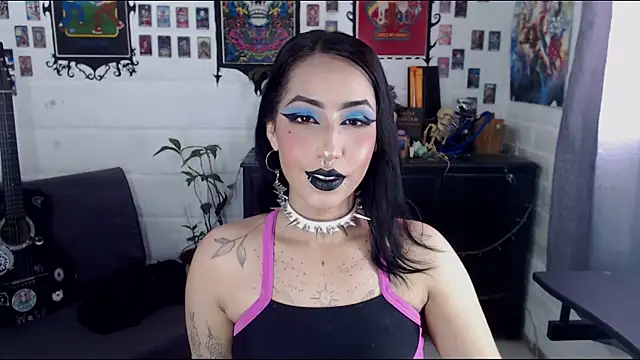 Snapshot of Nyx_Blackmoon chatting on February 2025 12:45:02 PM Nyx Blackmoon online show from February 2025 12:45:02 PM