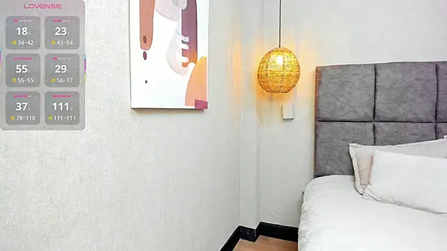 elizabeth 20 online show from October 2025 07:11:01 PM