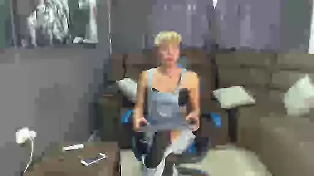 mchissexx online show from September 2025 03:05:01 PM