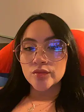 ValentinaOrtiz3 online show from October 2025 01:24:01 AM